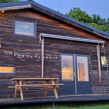 Boerderijcamping Kiekeboe * Maria-Hoop