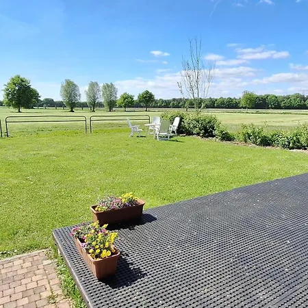 Boerderijcamping Kiekeboe * Maria-Hoop